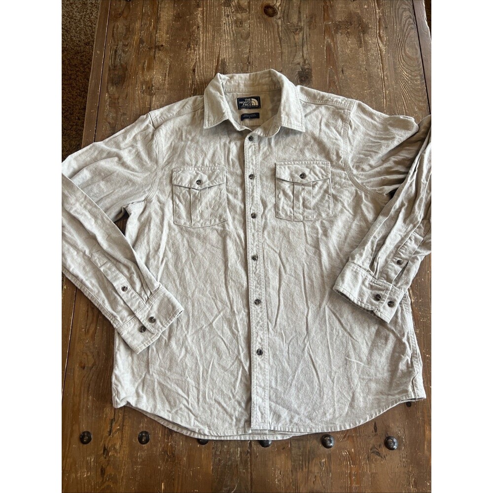 The North Face Herringbone Work Shirt Men’s Sz Large Khaki Heritage Long Sleeve